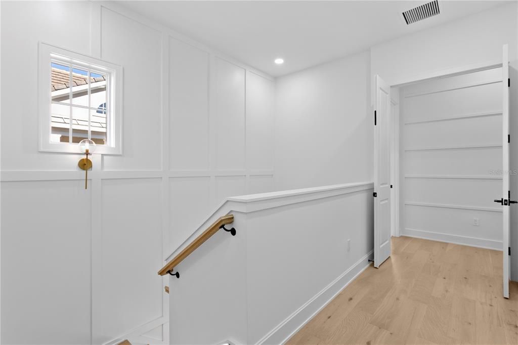 For Sale: $925,000 (3 beds, 3 baths, 2397 Square Feet)