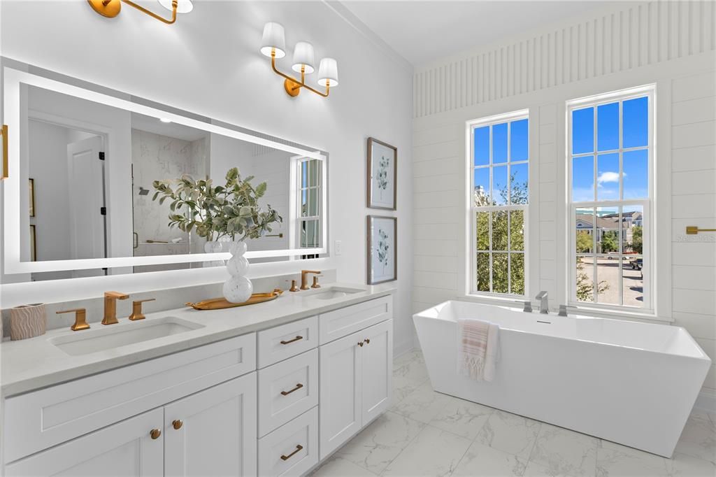 For Sale: $925,000 (3 beds, 3 baths, 2397 Square Feet)