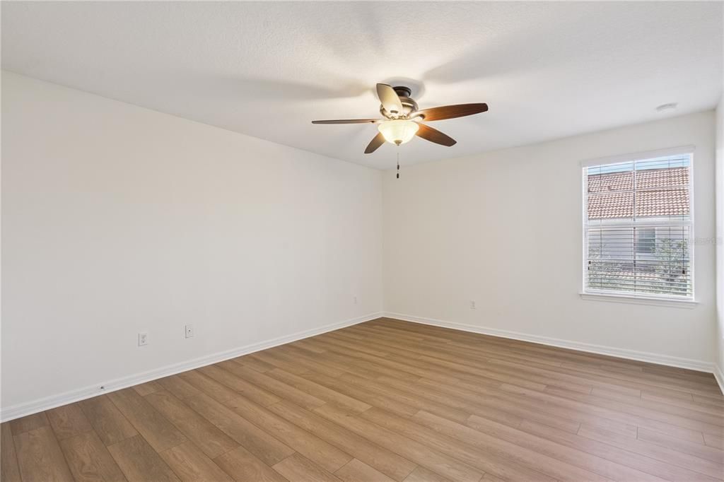 For Sale: $479,900 (4 beds, 2 baths, 2268 Square Feet)