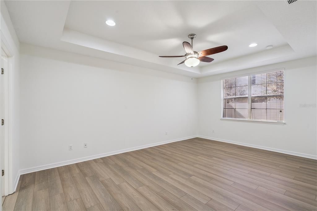 For Sale: $479,900 (4 beds, 2 baths, 2268 Square Feet)