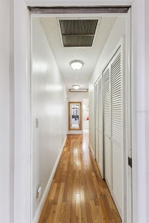 For Sale: $585,000 (3 beds, 2 baths, 2115 Square Feet)