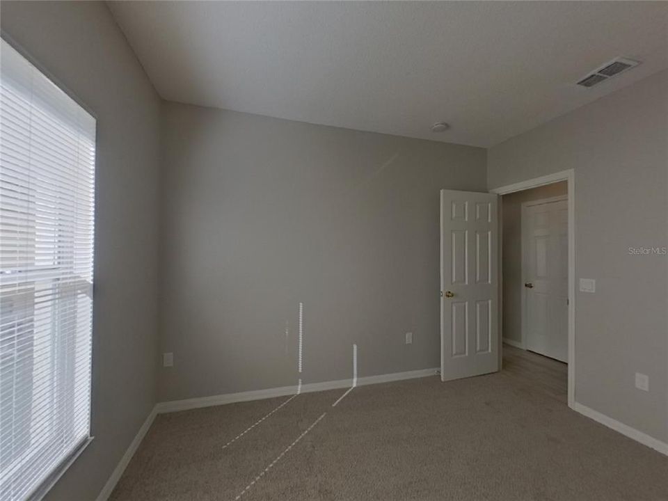 For Rent: $3,199 (6 beds, 3 baths, 2677 Square Feet)