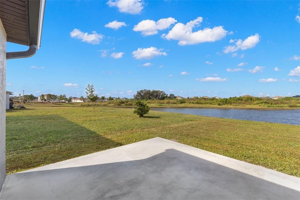 For Sale: $374,900 (4 beds, 2 baths, 1935 Square Feet)