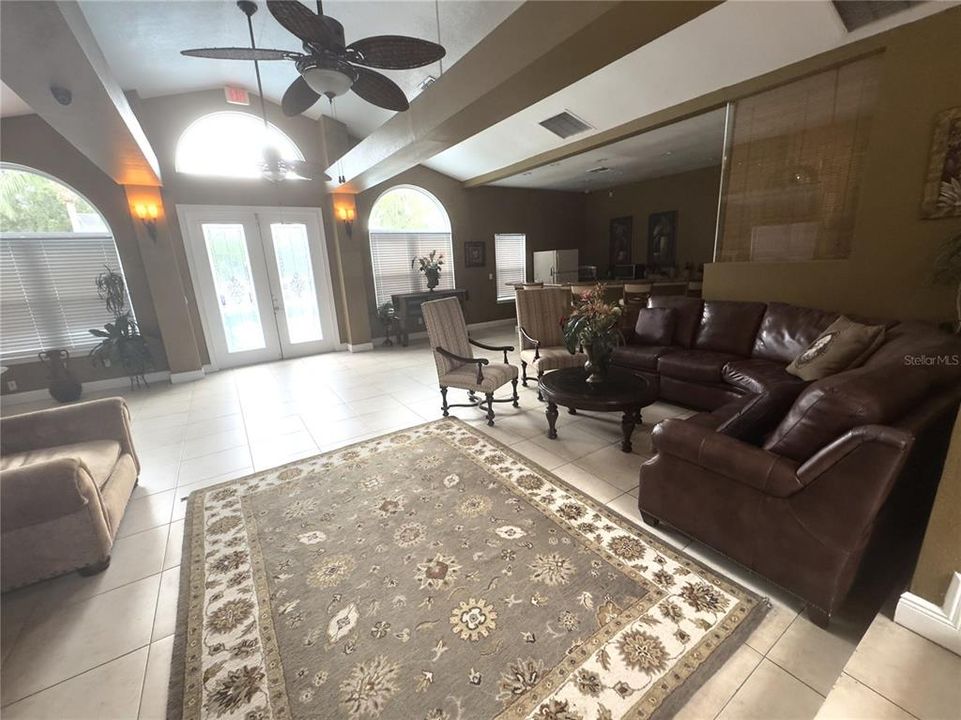 En Venta: $144,900 (1 camas, 1 baños, 588 Pies cuadrados)