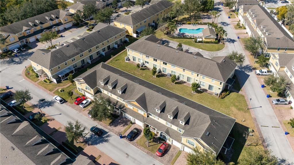 For Rent: $1,900 (3 beds, 2 baths, 1832 Square Feet)