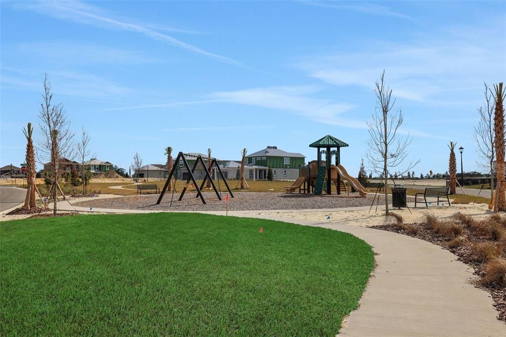 Active With Contract: $714,845 (4 beds, 3 baths, 3144 Square Feet)