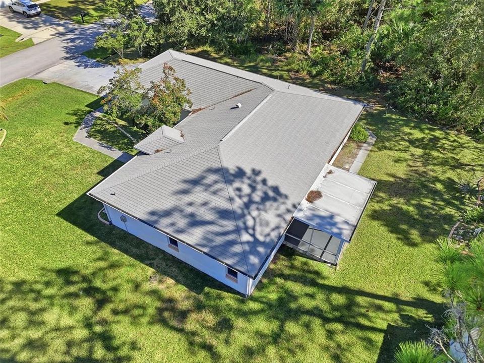 Active With Contract: $250,000 (3 beds, 2 baths, 1553 Square Feet)