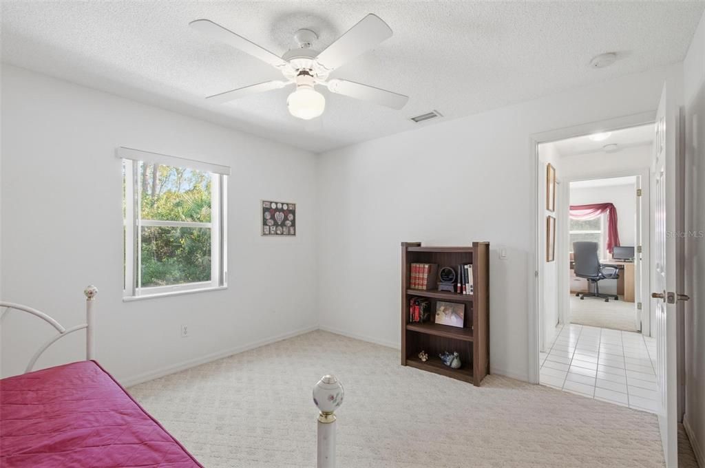 Active With Contract: $250,000 (3 beds, 2 baths, 1553 Square Feet)