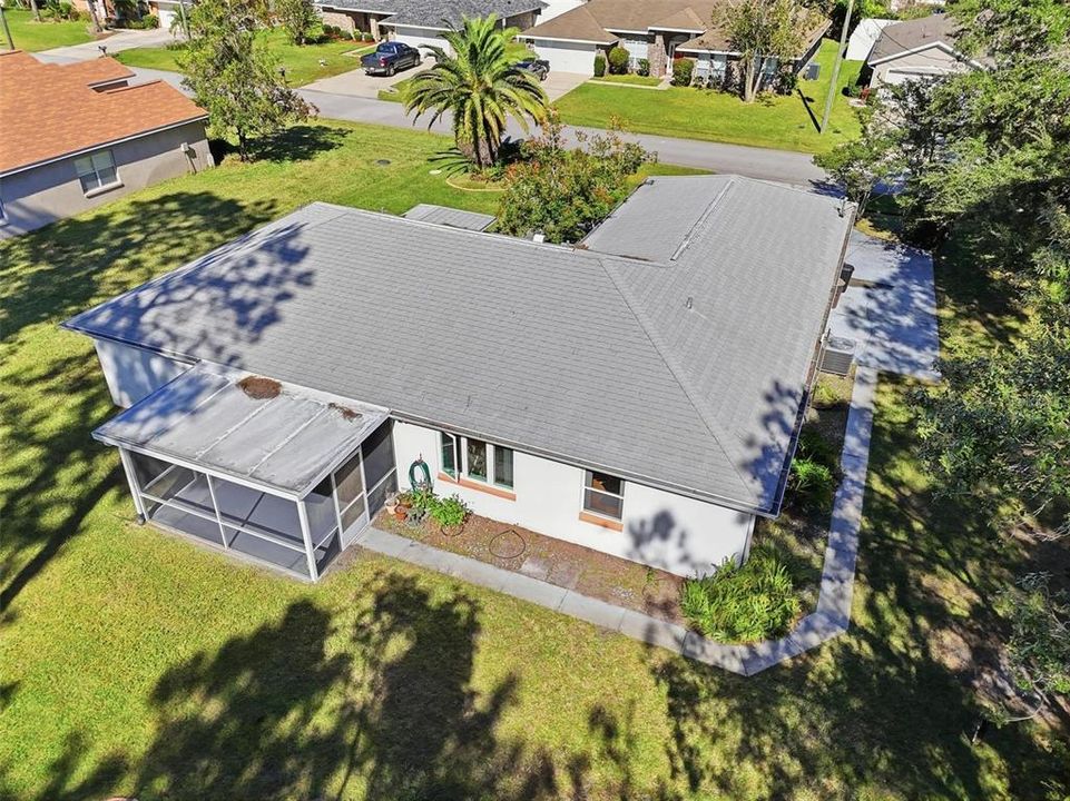 Active With Contract: $250,000 (3 beds, 2 baths, 1553 Square Feet)