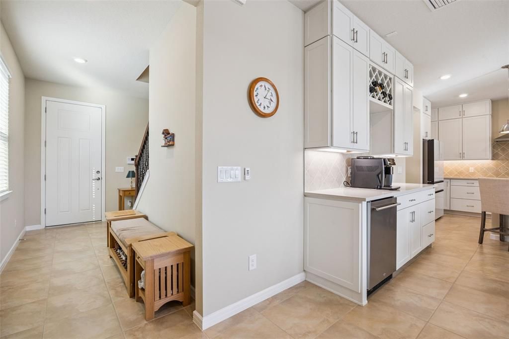 For Sale: $597,000 (5 beds, 3 baths, 2590 Square Feet)