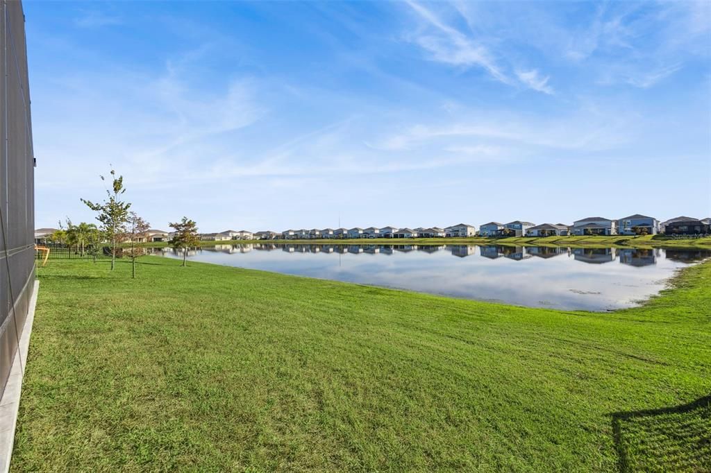 For Sale: $597,000 (5 beds, 3 baths, 2590 Square Feet)