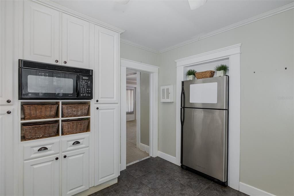 На продажу: $329,000 (3 спален, 2 ванн, 1462 Квадратных фут)