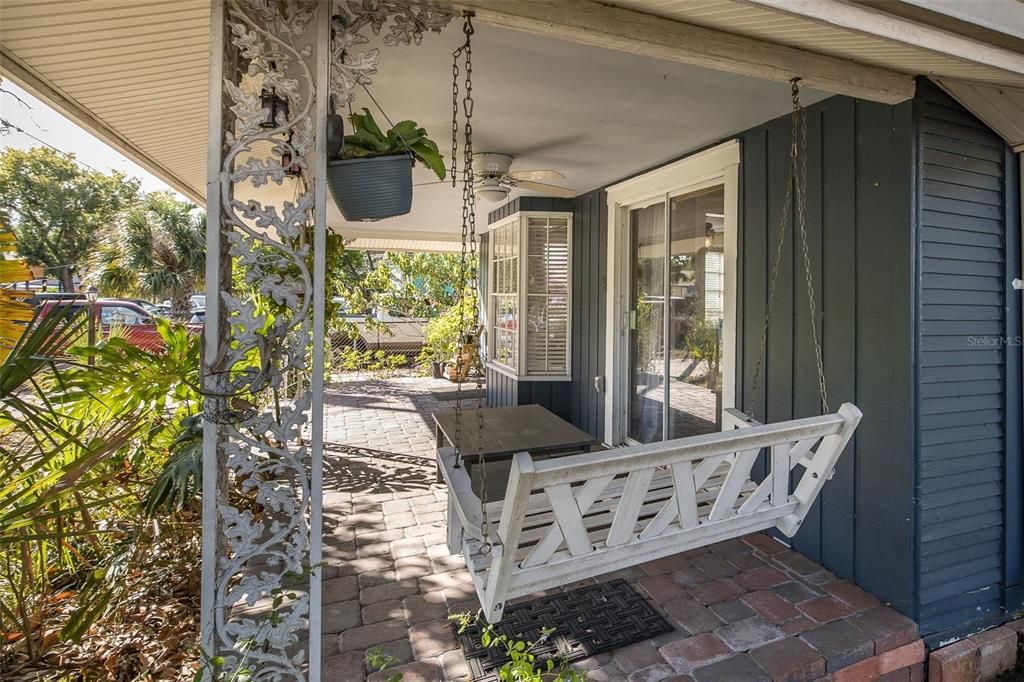 На продажу: $329,000 (3 спален, 2 ванн, 1462 Квадратных фут)