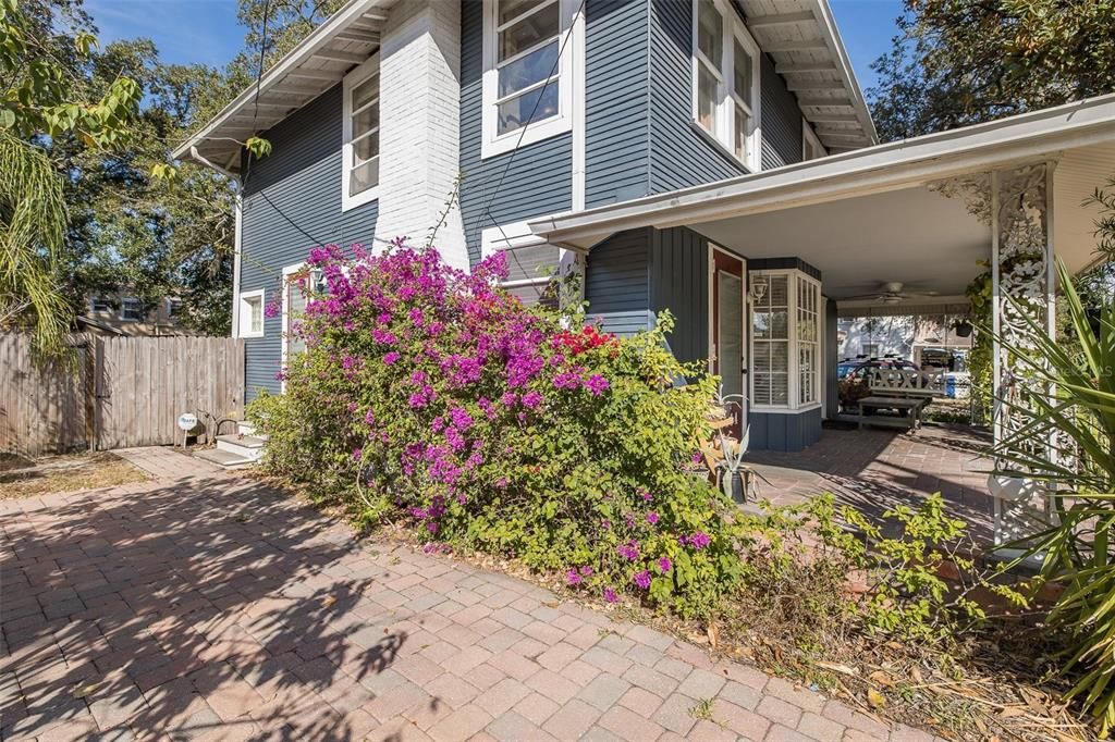 На продажу: $329,000 (3 спален, 2 ванн, 1462 Квадратных фут)