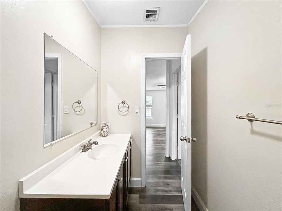 For Sale: $385,000 (3 beds, 2 baths, 1512 Square Feet)