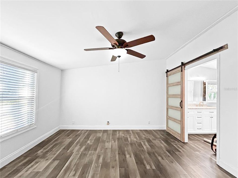 For Sale: $385,000 (3 beds, 2 baths, 1512 Square Feet)