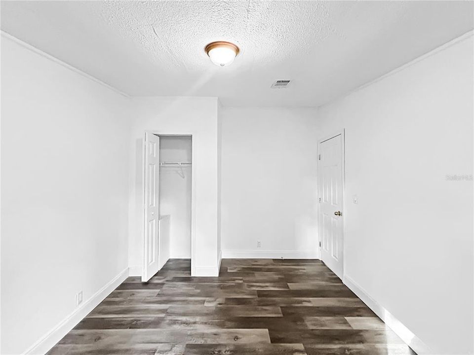 For Sale: $385,000 (3 beds, 2 baths, 1512 Square Feet)