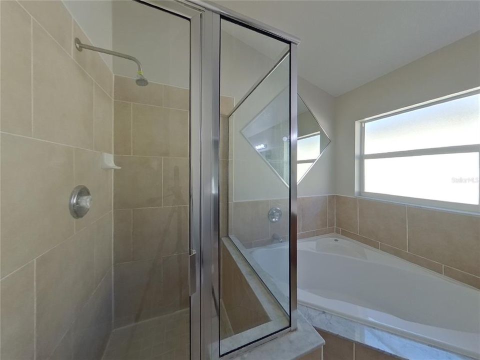 В аренду: $2,299 (4 спален, 2 ванн, 2256 Квадратных фут)