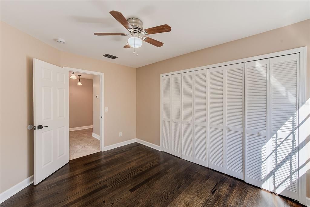 На продажу: $420,000 (3 спален, 2 ванн, 1292 Квадратных фут)