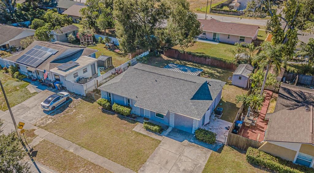 Activo con contrato: $324,900 (4 camas, 3 baños, 1584 Pies cuadrados)