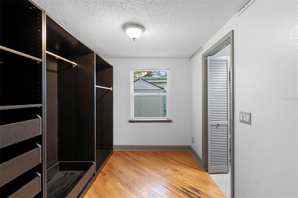 На продажу: $619,000 (3 спален, 2 ванн, 1426 Квадратных фут)