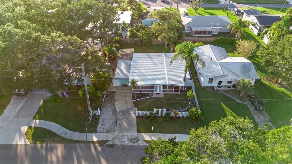 На продажу: $619,000 (3 спален, 2 ванн, 1426 Квадратных фут)