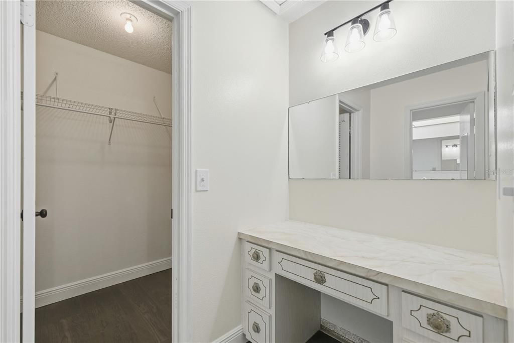 待售: $299,999 (3 贝兹, 2 浴室, 1624 平方英尺)