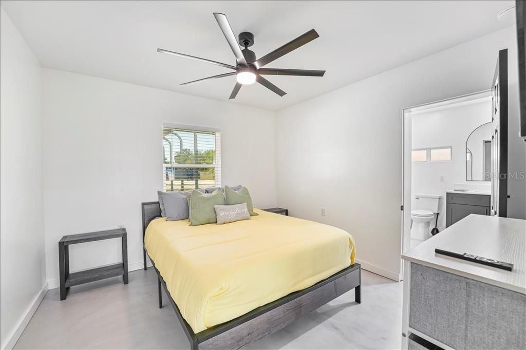 En Renta: $4,900 (3 camas, 2 baños, 861 Pies cuadrados)