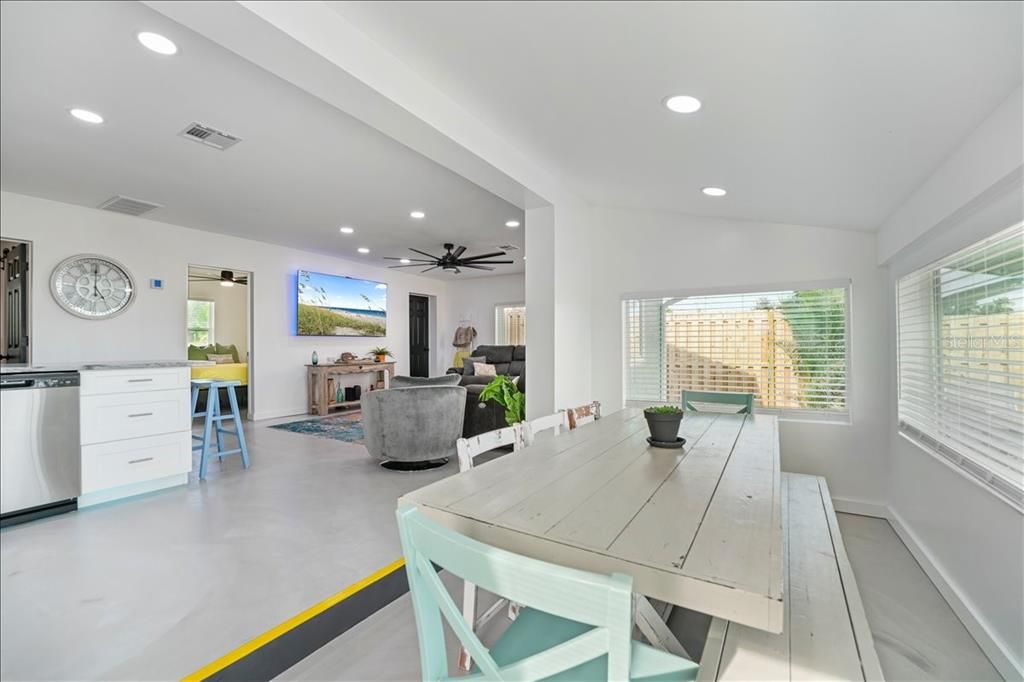 En Renta: $4,900 (3 camas, 2 baños, 861 Pies cuadrados)