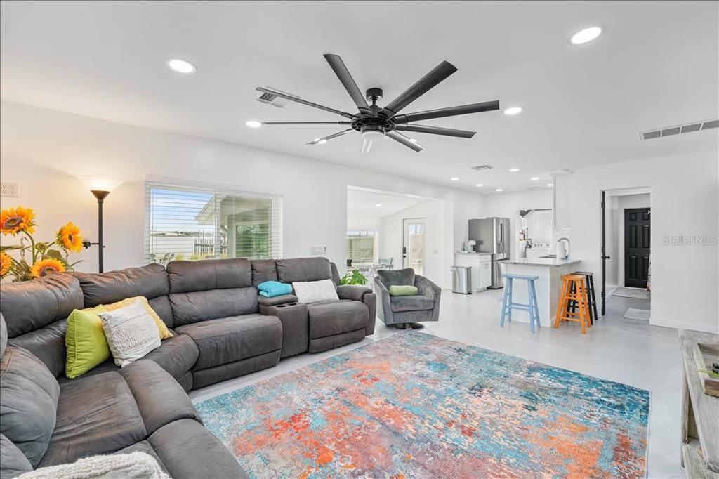 En Renta: $4,900 (3 camas, 2 baños, 861 Pies cuadrados)