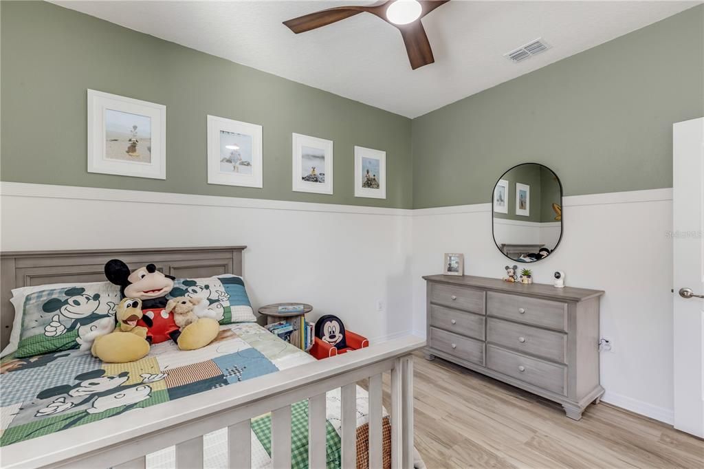 На продажу: $420,000 (4 спален, 2 ванн, 2059 Квадратных фут)