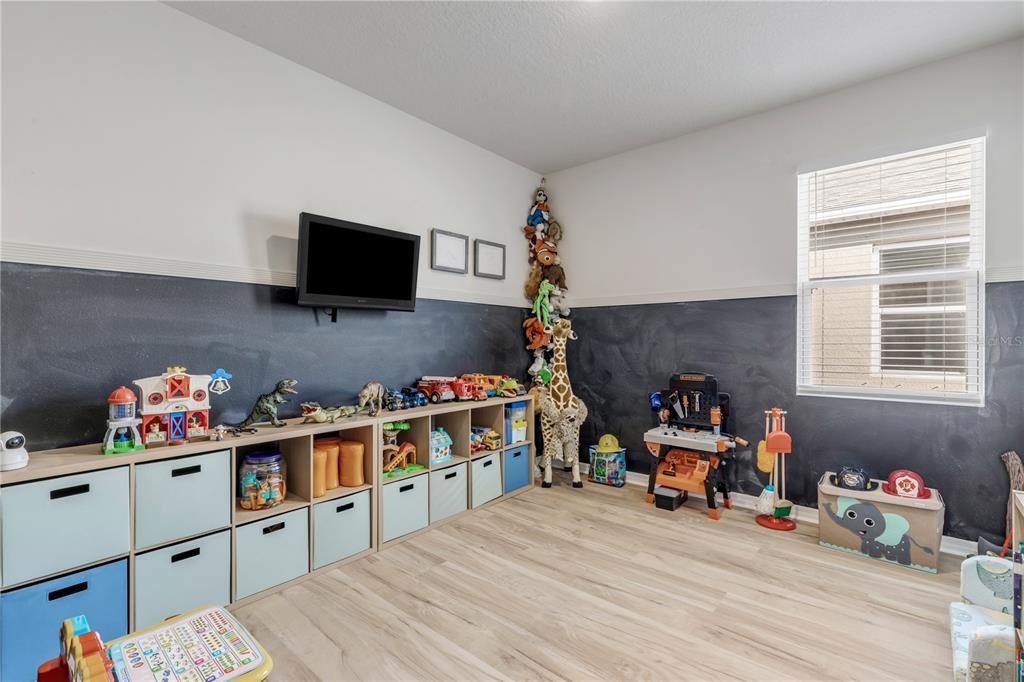 На продажу: $420,000 (4 спален, 2 ванн, 2059 Квадратных фут)