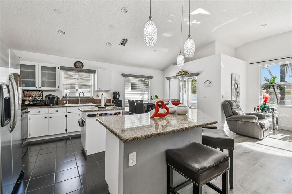 For Sale: $418,900 (3 beds, 2 baths, 1482 Square Feet)