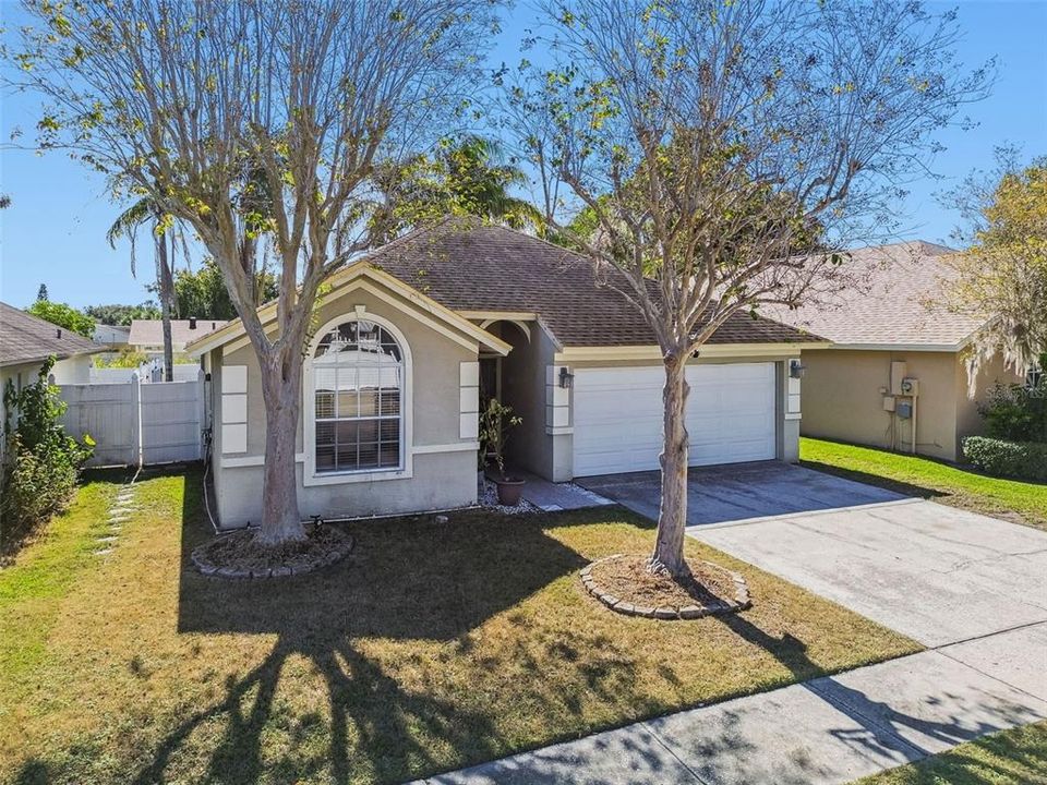 For Sale: $418,900 (3 beds, 2 baths, 1482 Square Feet)