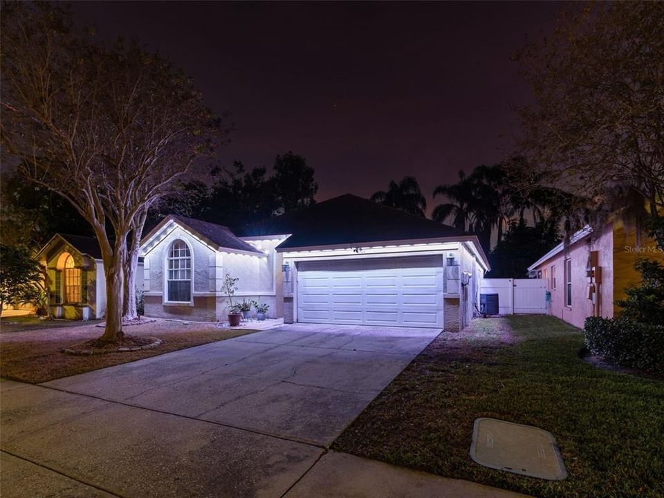 For Sale: $418,900 (3 beds, 2 baths, 1482 Square Feet)