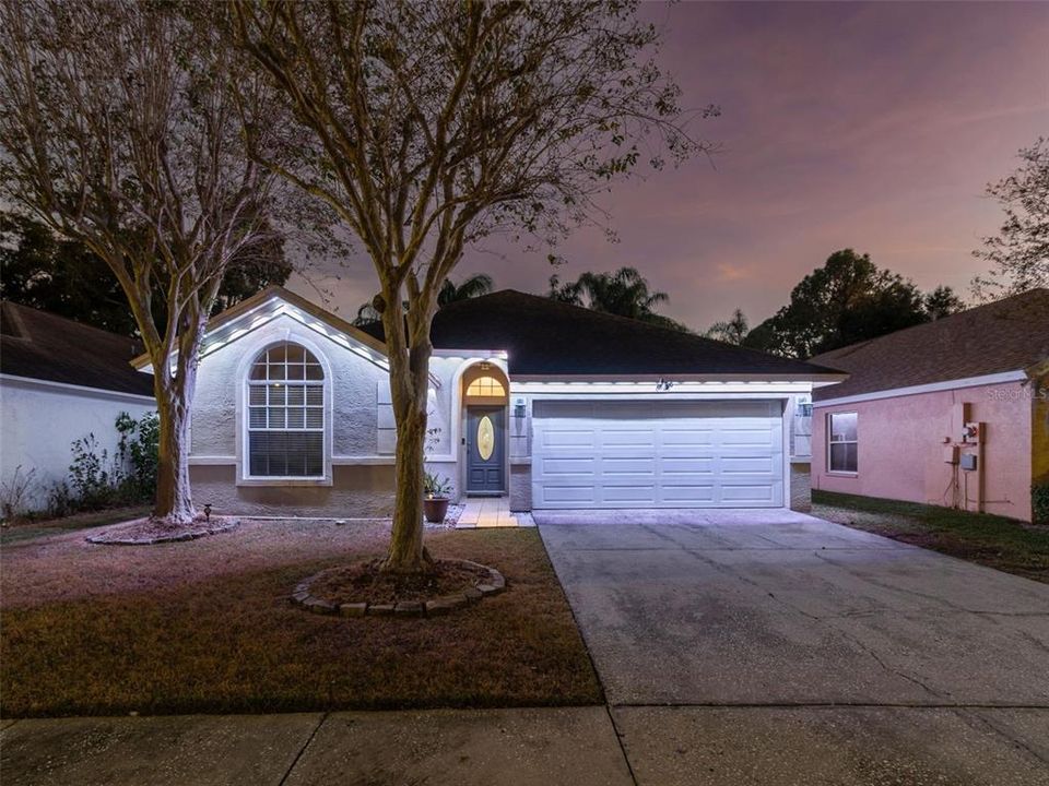 For Sale: $418,900 (3 beds, 2 baths, 1482 Square Feet)