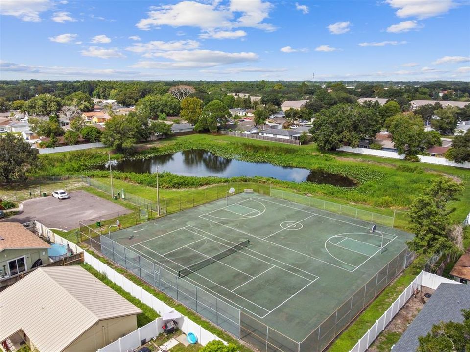 For Sale: $418,900 (3 beds, 2 baths, 1482 Square Feet)