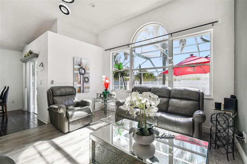 For Sale: $418,900 (3 beds, 2 baths, 1482 Square Feet)