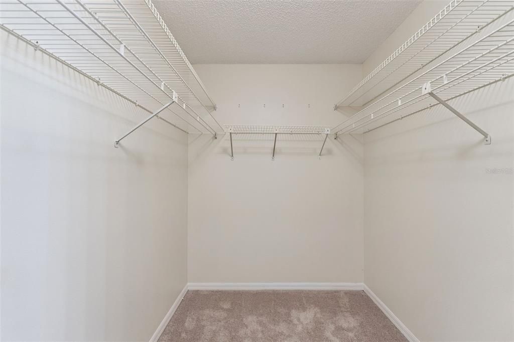 En Venta: $238,000 (2 camas, 2 baños, 1248 Pies cuadrados)