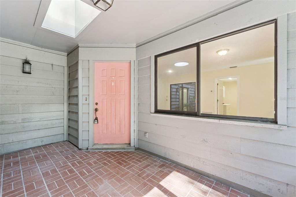 En Venta: $238,000 (2 camas, 2 baños, 1248 Pies cuadrados)