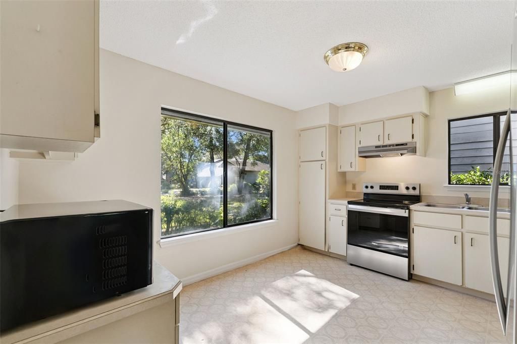 En Venta: $238,000 (2 camas, 2 baños, 1248 Pies cuadrados)