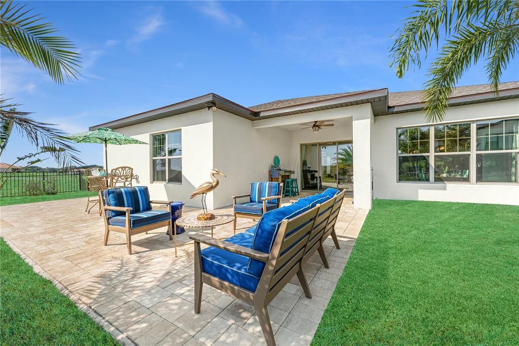 На продажу: $529,900 (3 спален, 2 ванн, 2046 Квадратных фут)