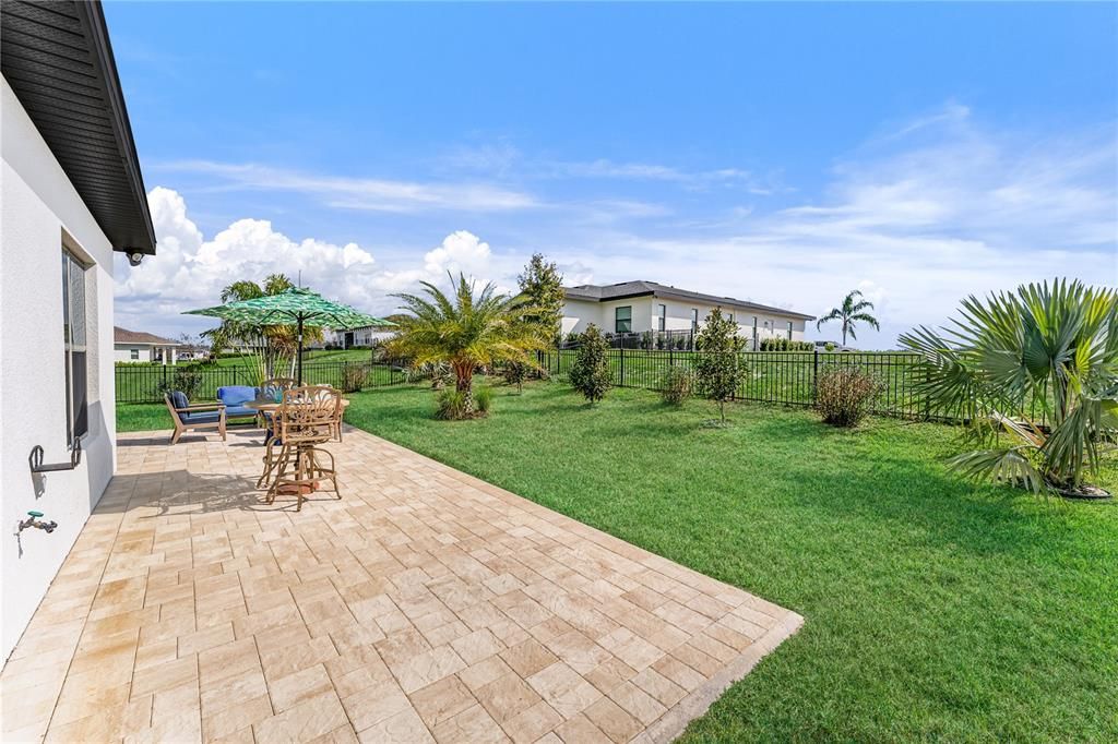 На продажу: $529,900 (3 спален, 2 ванн, 2046 Квадратных фут)