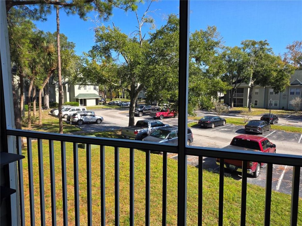 待售: $169,000 (2 贝兹, 2 浴室, 991 平方英尺)