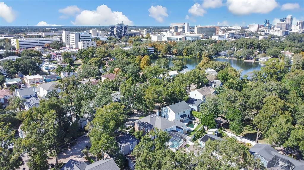 合同活跃: $925,000 (4 贝兹, 3 浴室, 3175 平方英尺)