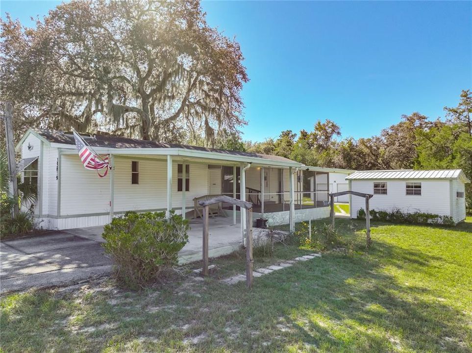 待售: $199,000 (2 贝兹, 2 浴室, 980 平方英尺)