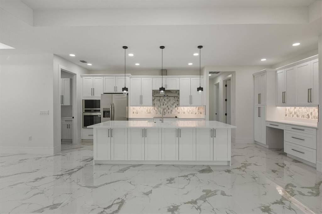 For Sale: $460,000 (4 beds, 2 baths, 2158 Square Feet)