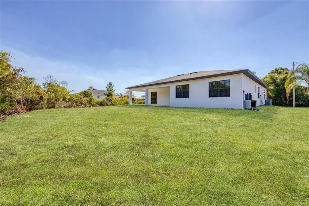 For Sale: $460,000 (4 beds, 2 baths, 2158 Square Feet)