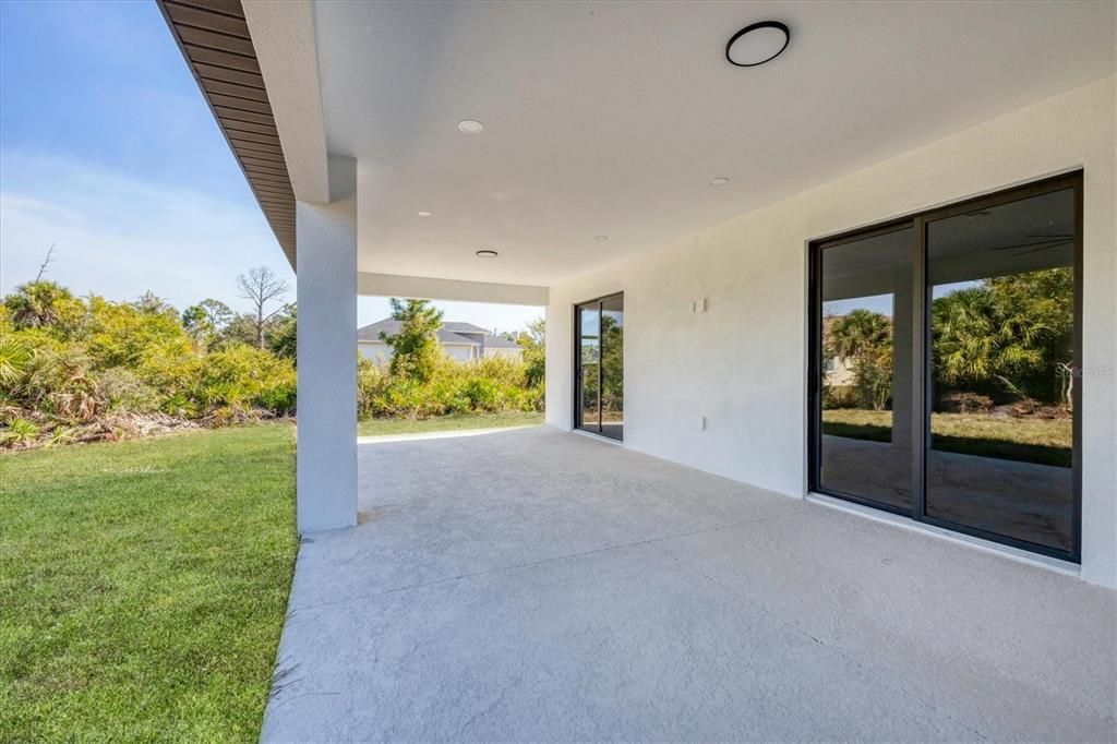 For Sale: $460,000 (4 beds, 2 baths, 2158 Square Feet)