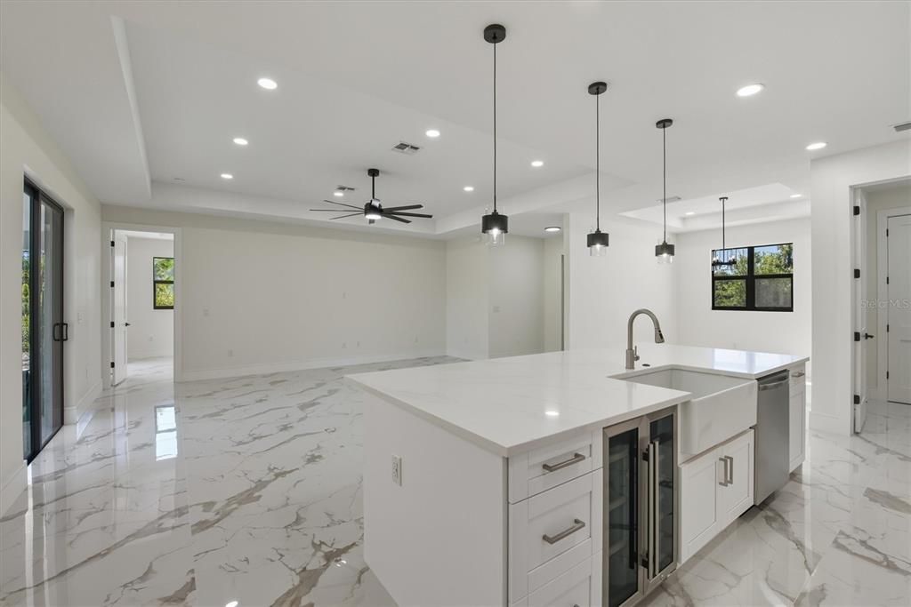 For Sale: $460,000 (4 beds, 2 baths, 2158 Square Feet)